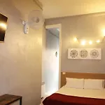 Hostel Paraiso *