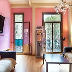 Paraiso Hostel *